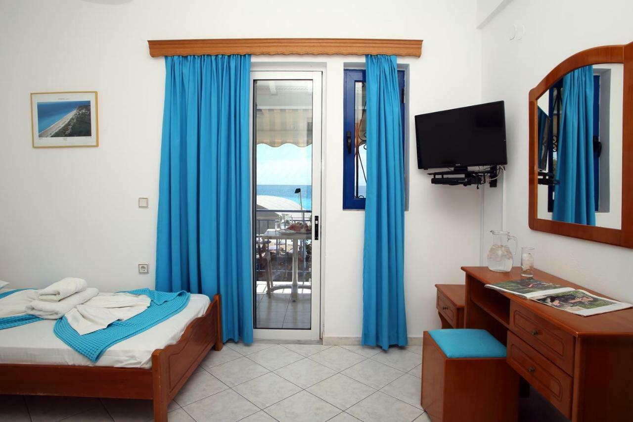 Theocharis Bros - Studios Apartments Áyios Nikítas Eksteriør bilde
