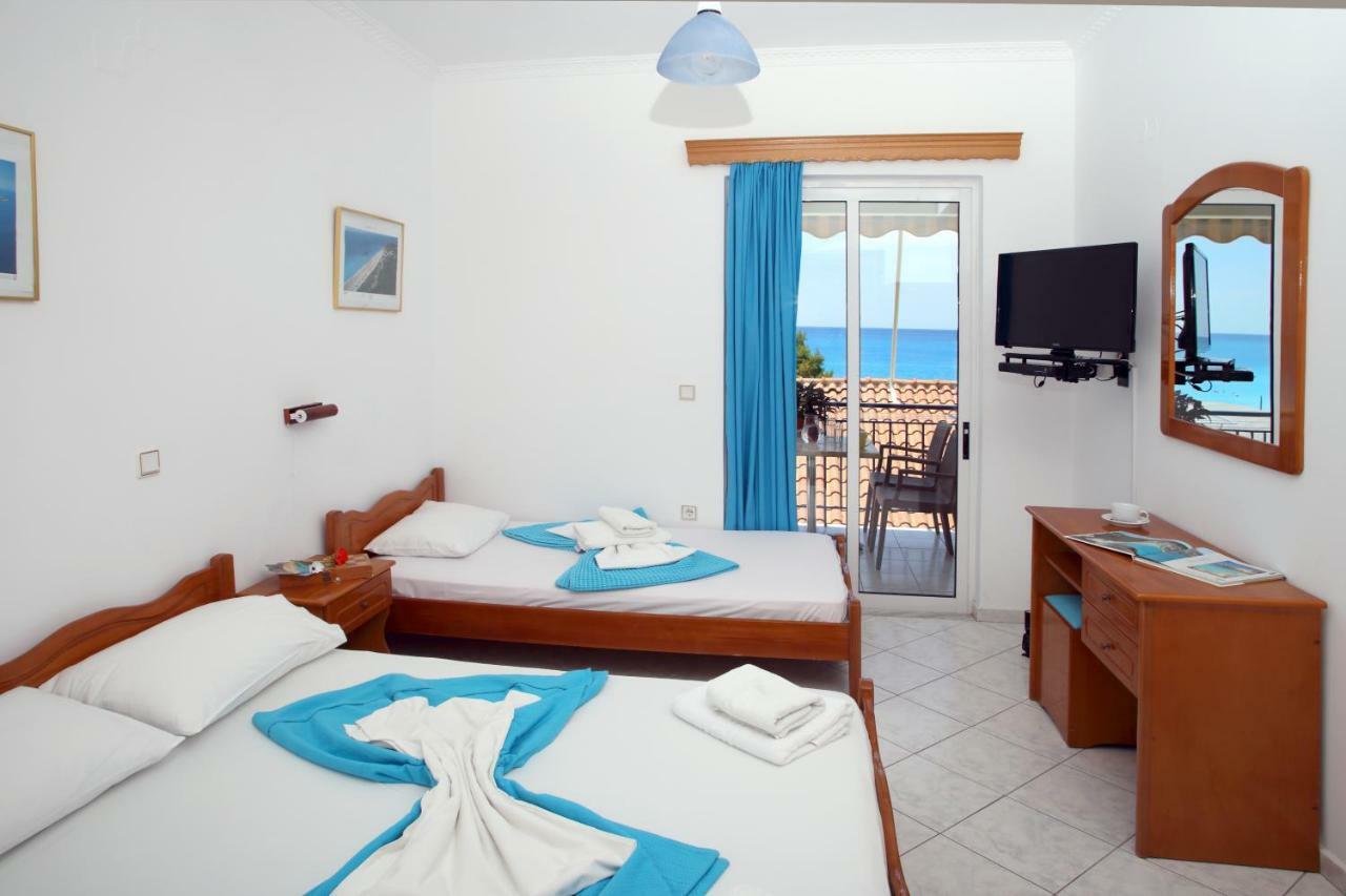 Theocharis Bros - Studios Apartments Áyios Nikítas Eksteriør bilde